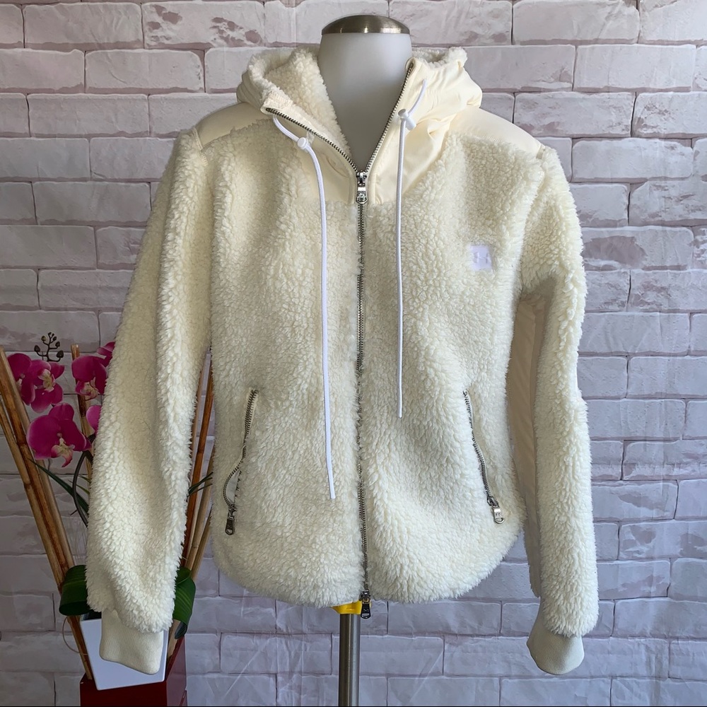 Under Armour Women's Ua Be Seen Sherpa Swacket